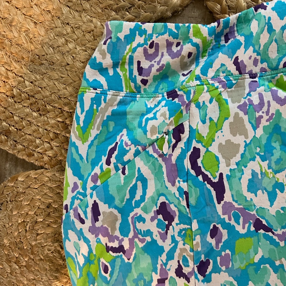 Lightweight And Cool Printed Skort By Ibukul View 3